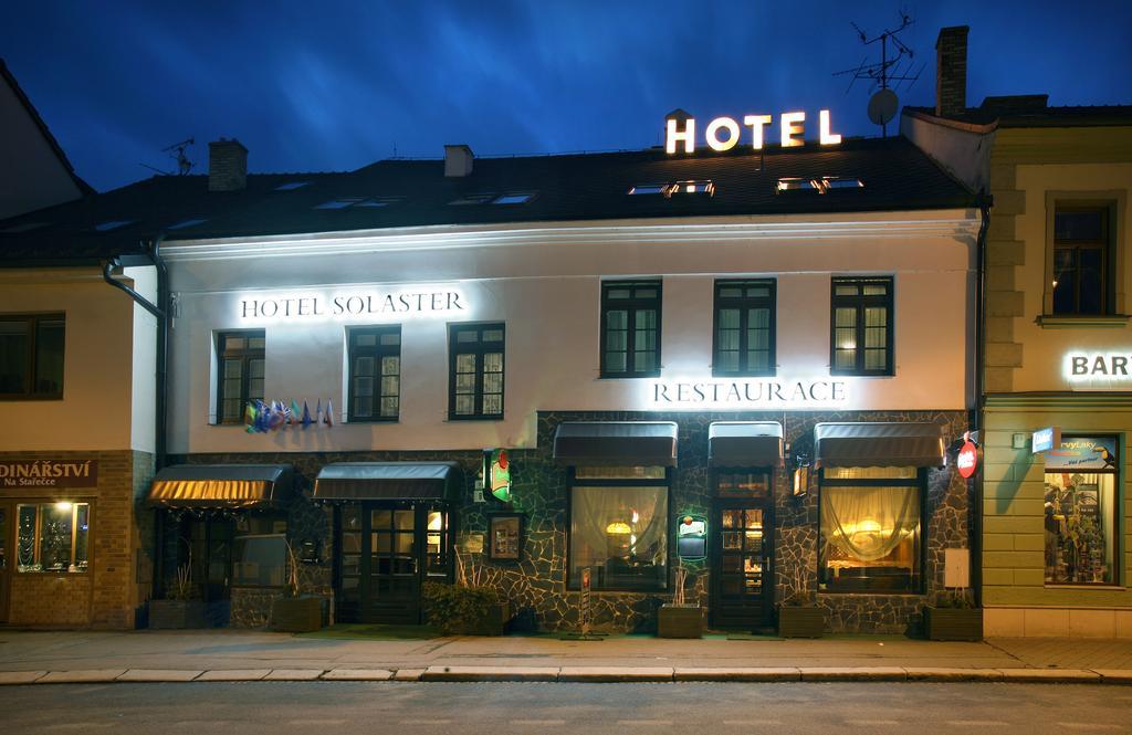 Hotel Solaster Garni Тршебич Экстерьер фото