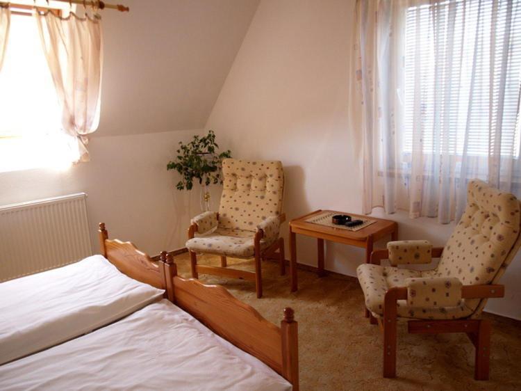 Hotel Solaster Garni Тршебич Экстерьер фото